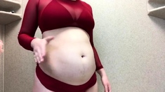 Bikini Belly - amateur preggo fetish
