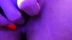 Big lips rubs pussy and squirts