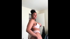 Sexy Ebony teasing with huge boobs webcam