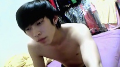 cute Asian twink strip & wank on webcam (4'55'')